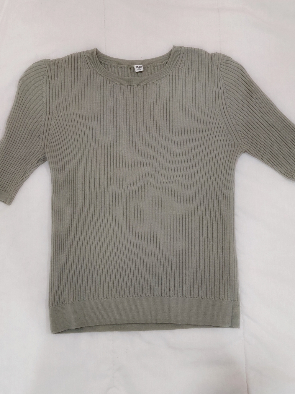 UNIQLO Women’s Ribbed Short-Sleeve Sweater in Sage Green